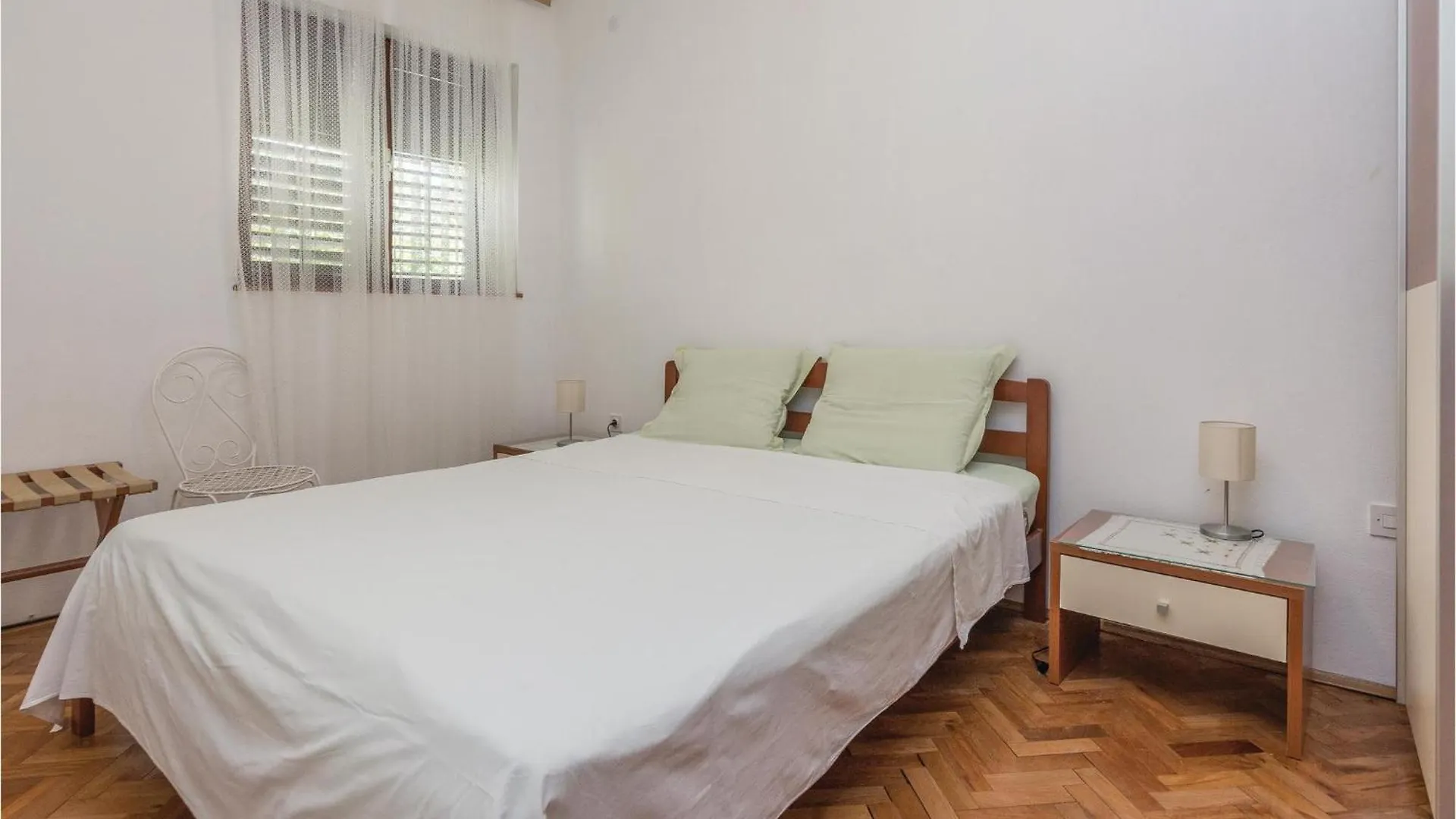 度假居 Cozy Home In Privlaka With Kitchen 克罗地亚