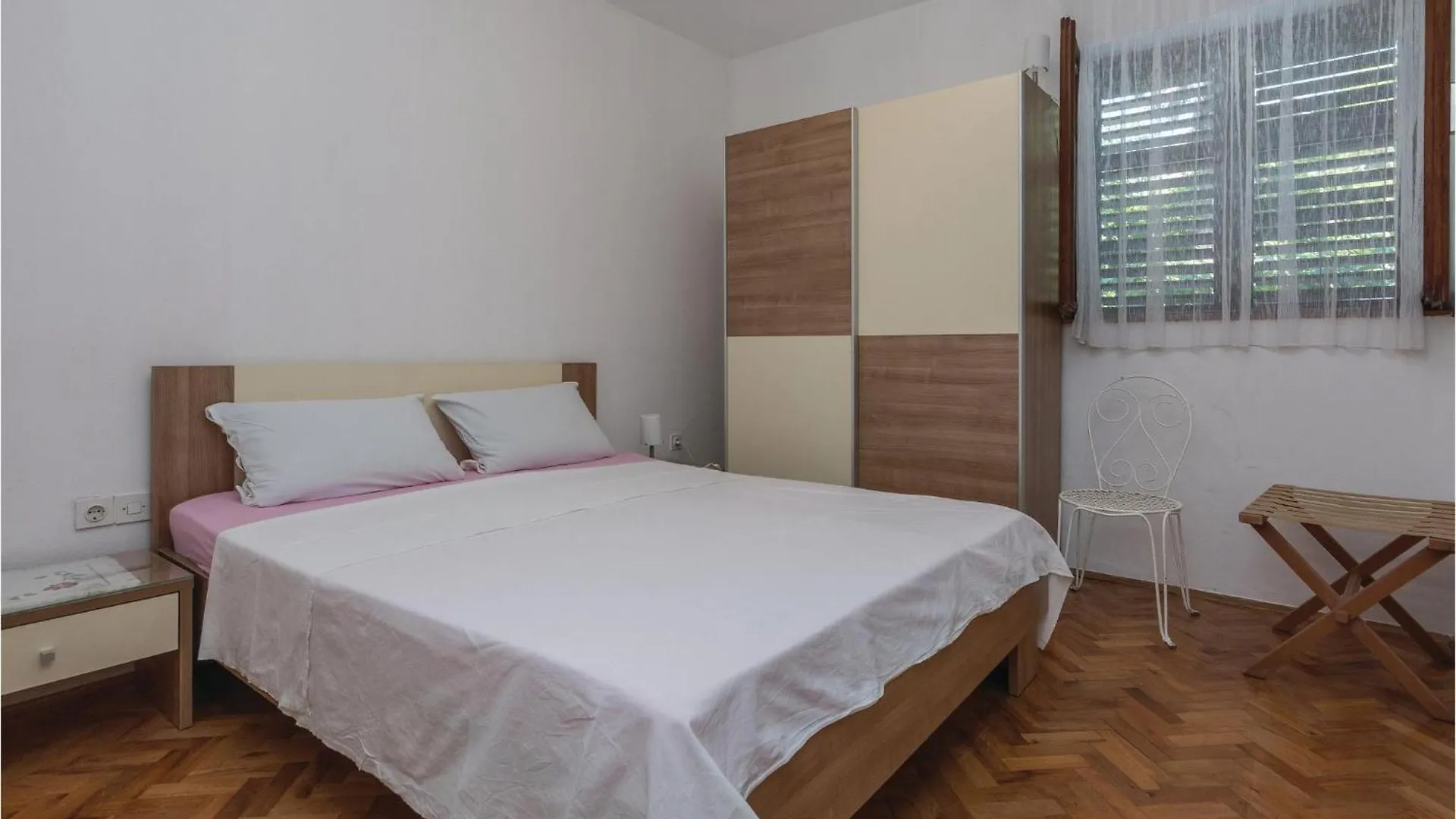 Cozy Home In Privlaka With Kitchen Holiday home Privlaka (Zadar)